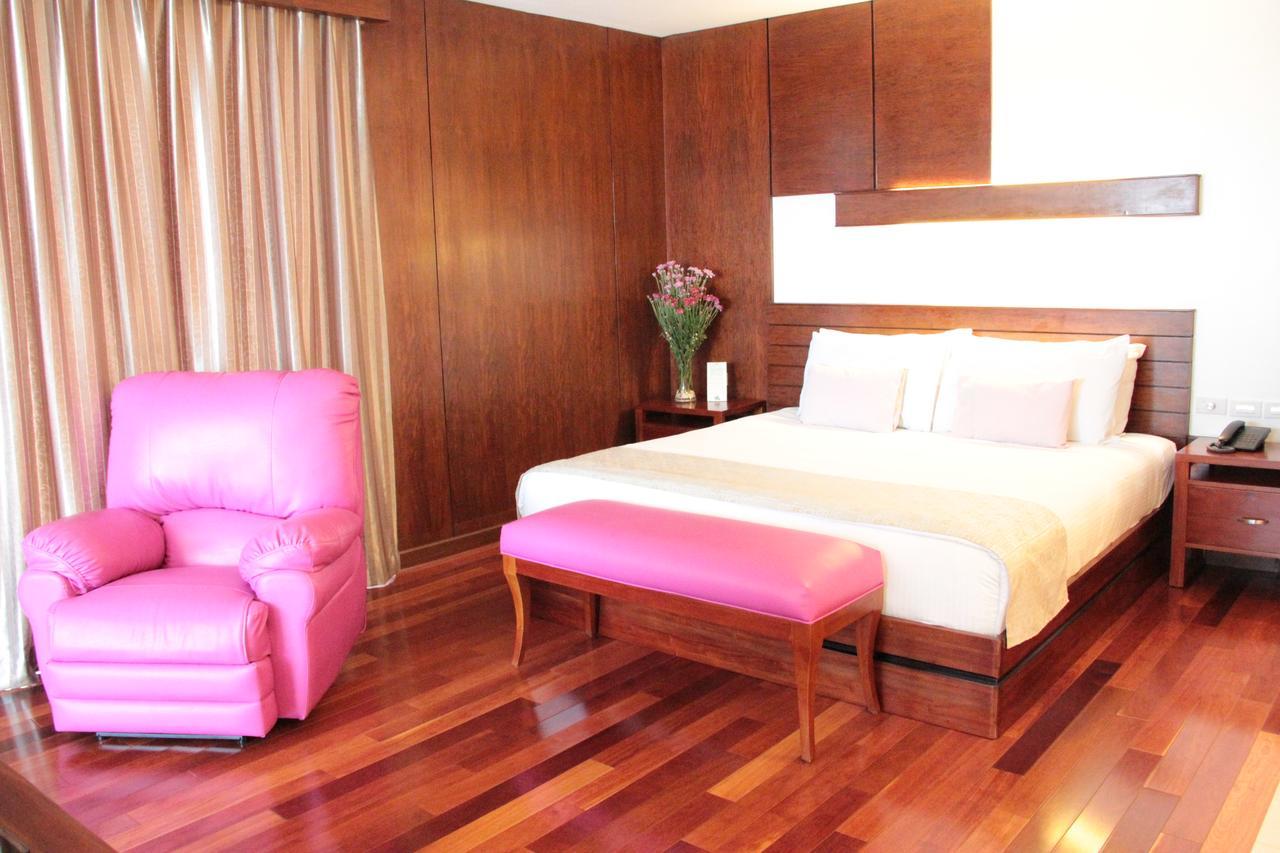 Skinetics Wellness Center Boutique Hotel Ілоіло Екстер'єр фото
