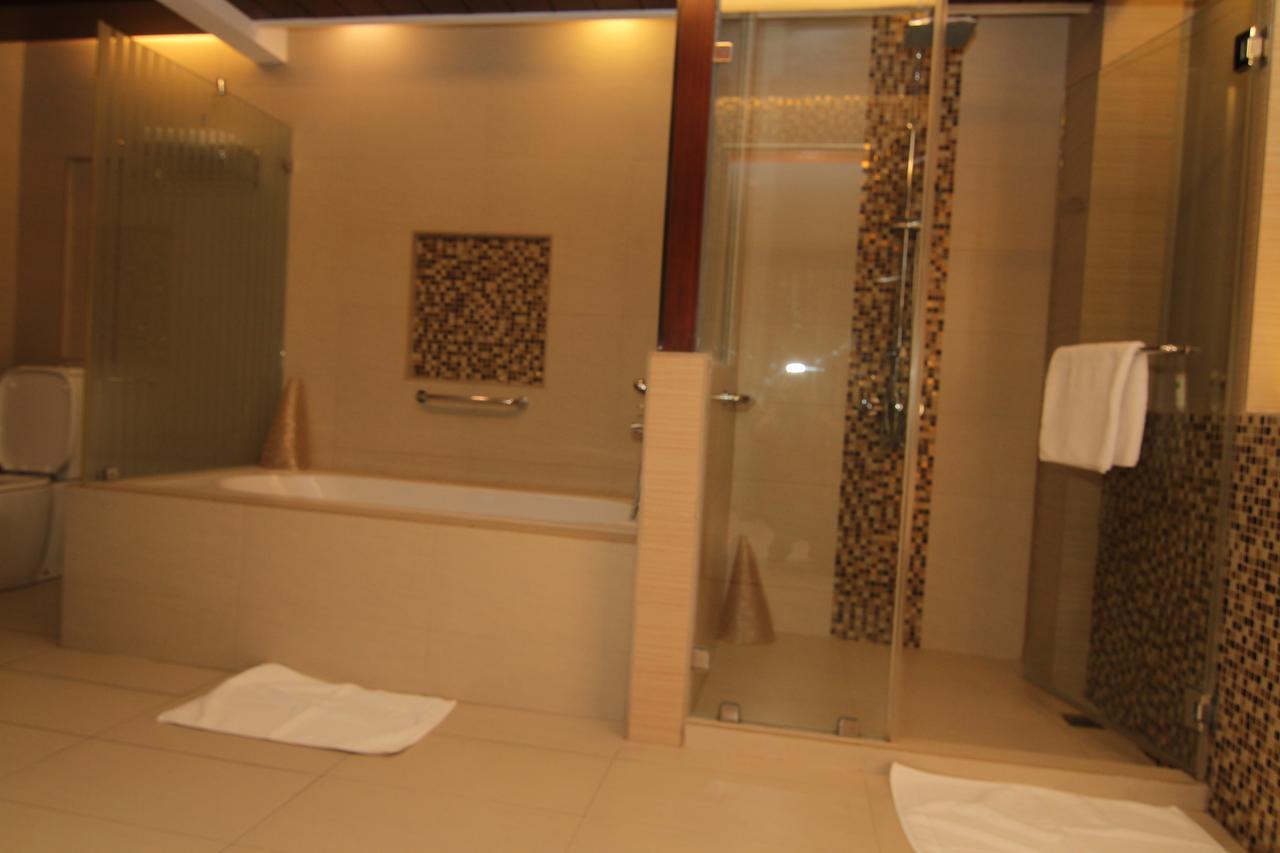 Skinetics Wellness Center Boutique Hotel Ілоіло Екстер'єр фото